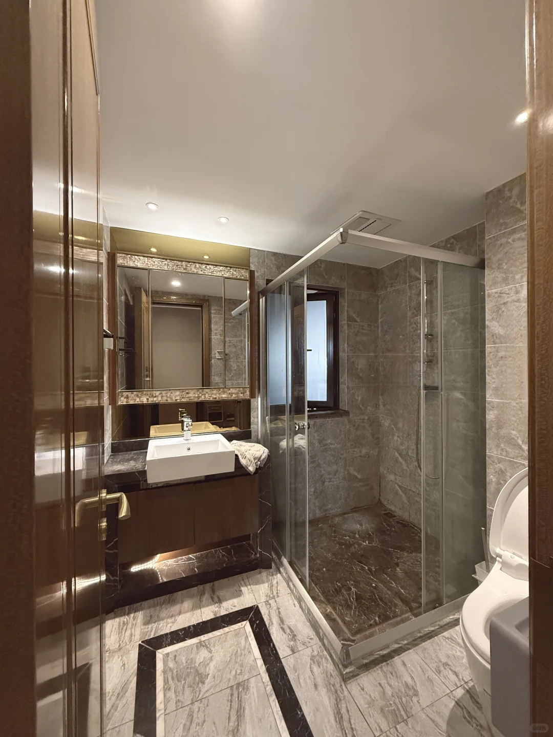 建德新安江，桥南