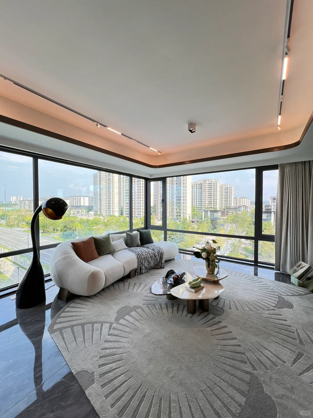 年初170w 现150买主城二环 洋房 68中🎒