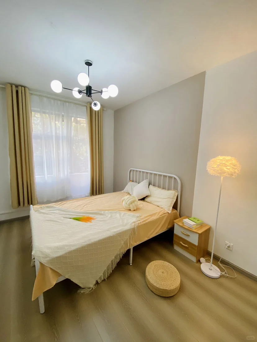 成华 新华公园 万年路 新退套三 可短租！