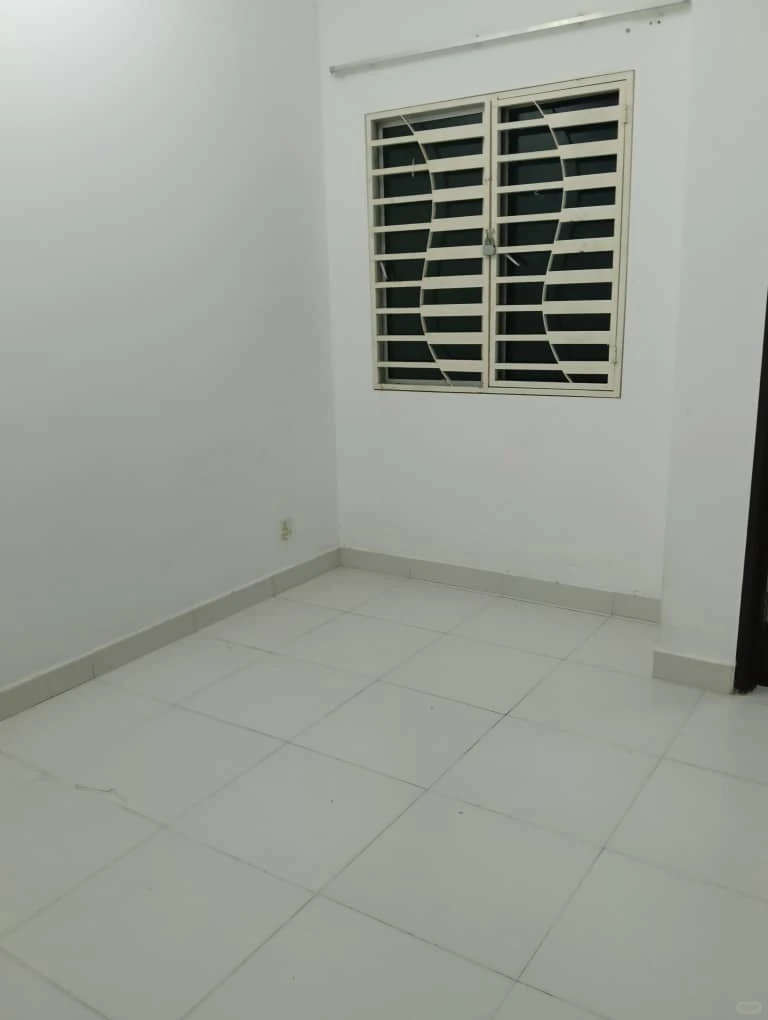 🏡双层排屋出租 RM1200｜近加影万宜