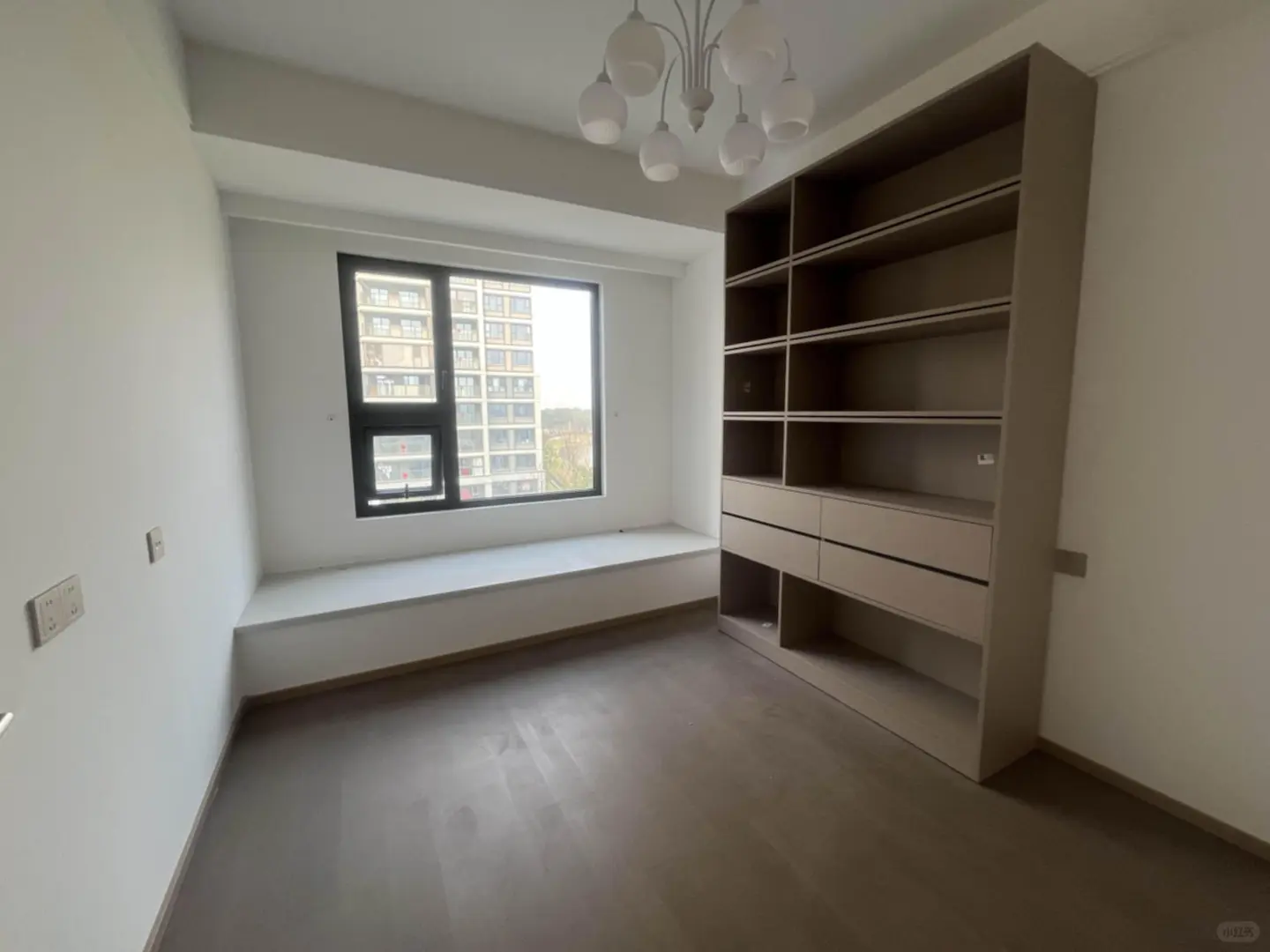 苏州虎丘区南向两居室✨豪装电梯房