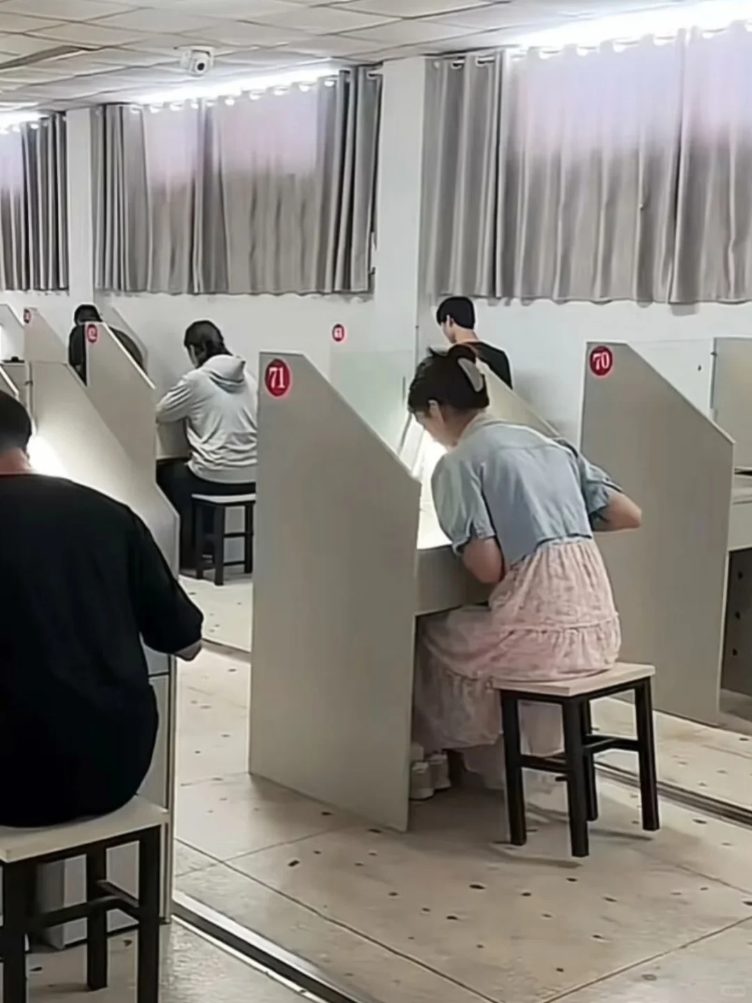 科目一这样看，考试就像抄答案！！