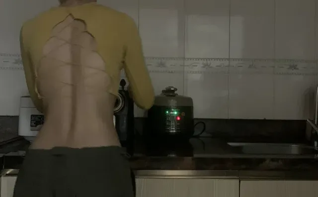 36岁，不敢发朋友圈系列