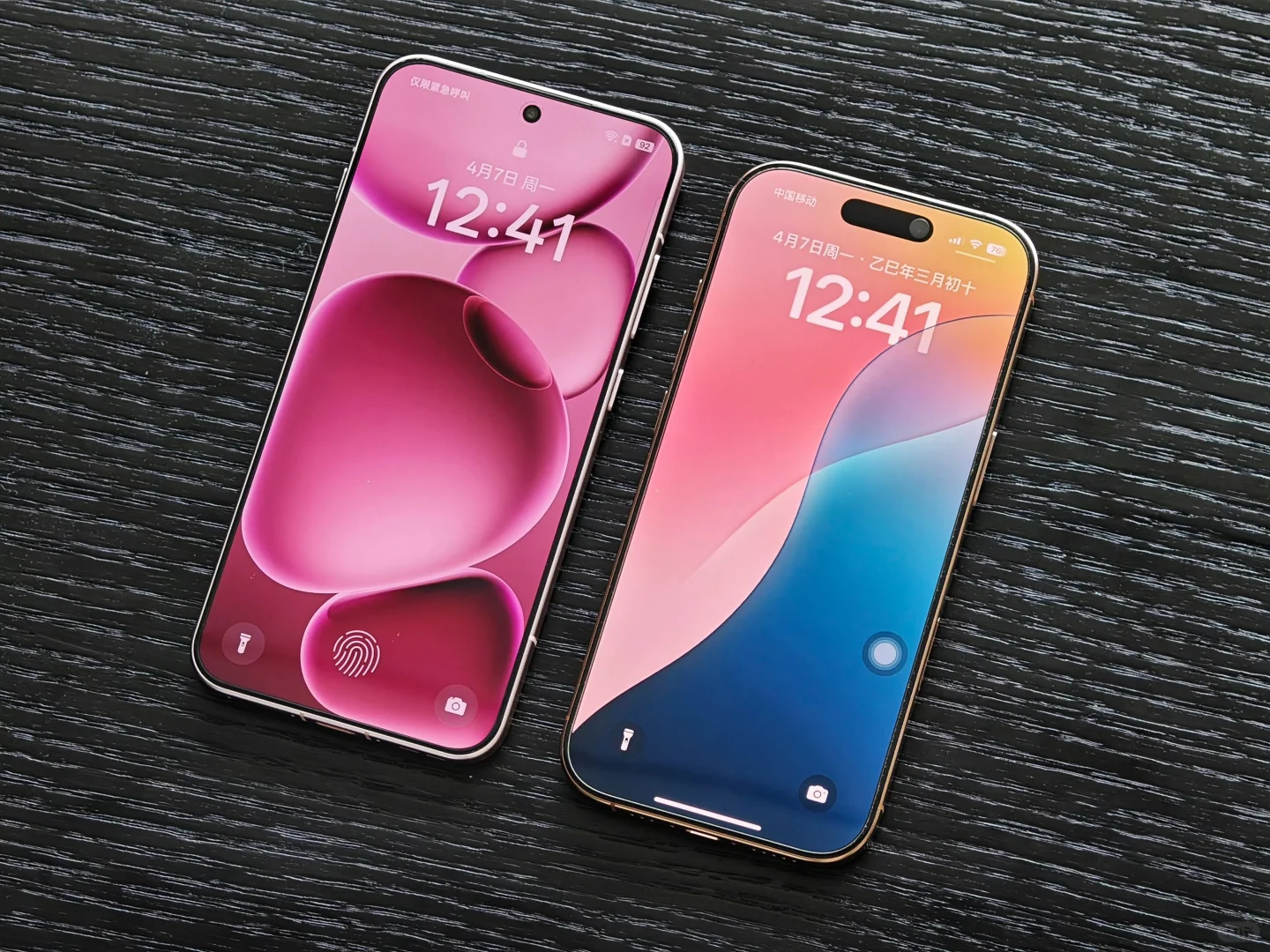 这哪个是OPPO哪个是苹果这简直也太像了吧