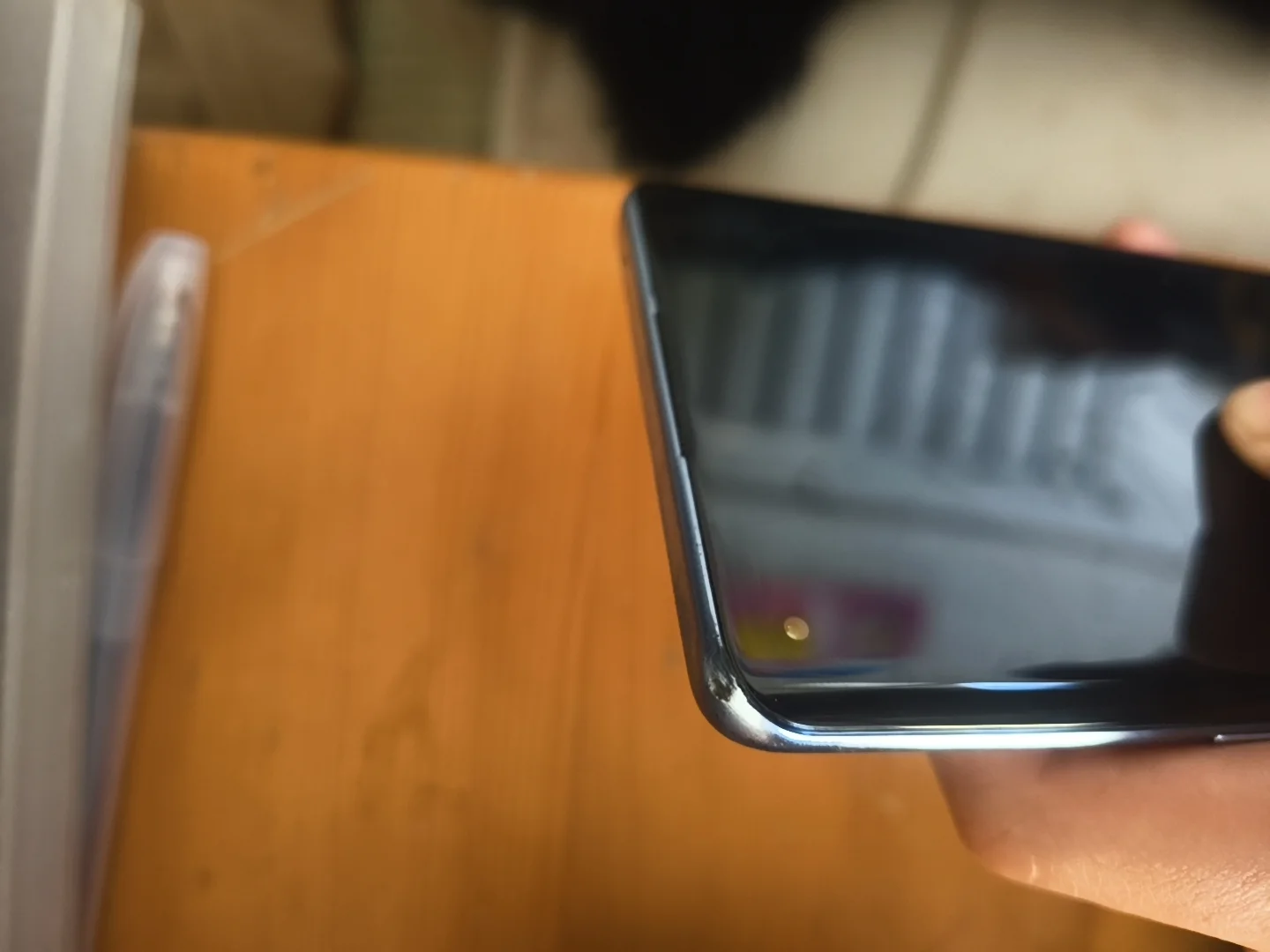 出一台闲置手机，4张内