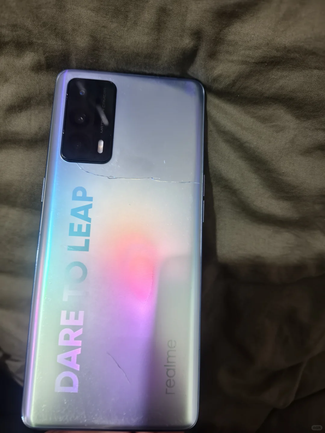 出一台闲置手机，4张内