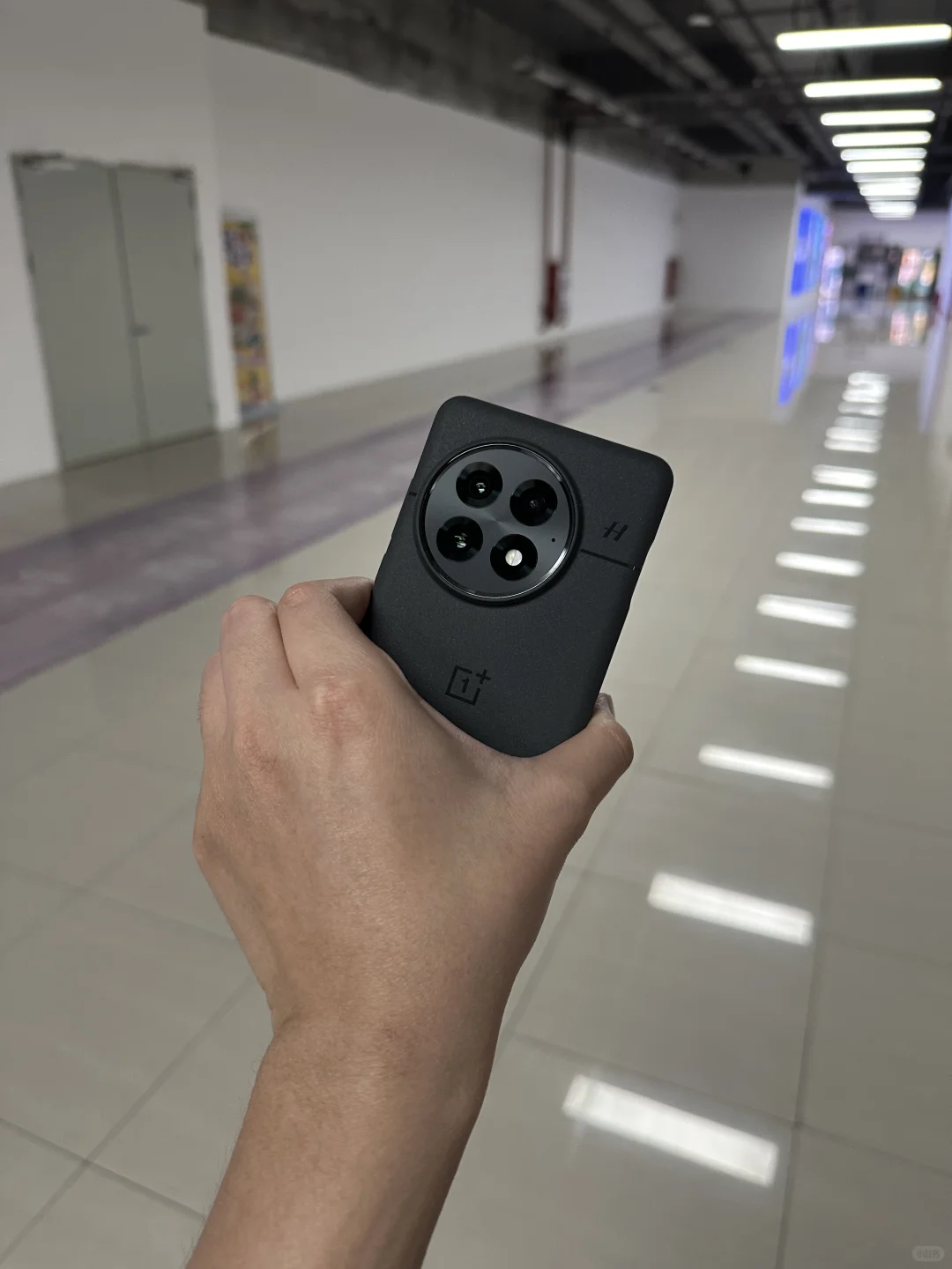 入手一加13啦！这次尝试一下安卓系统！