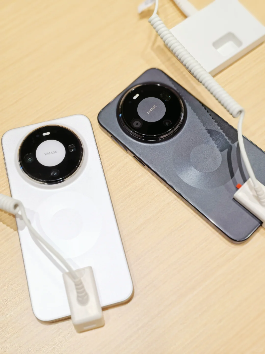 求助：苹果17还是华为Mate80