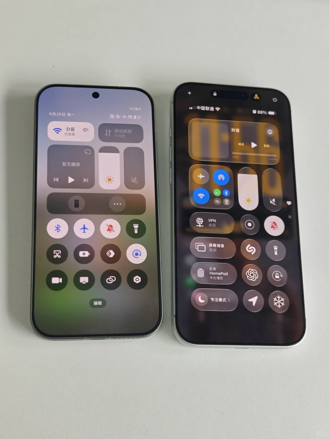 差价四五千，你会选小米还是iPhone？