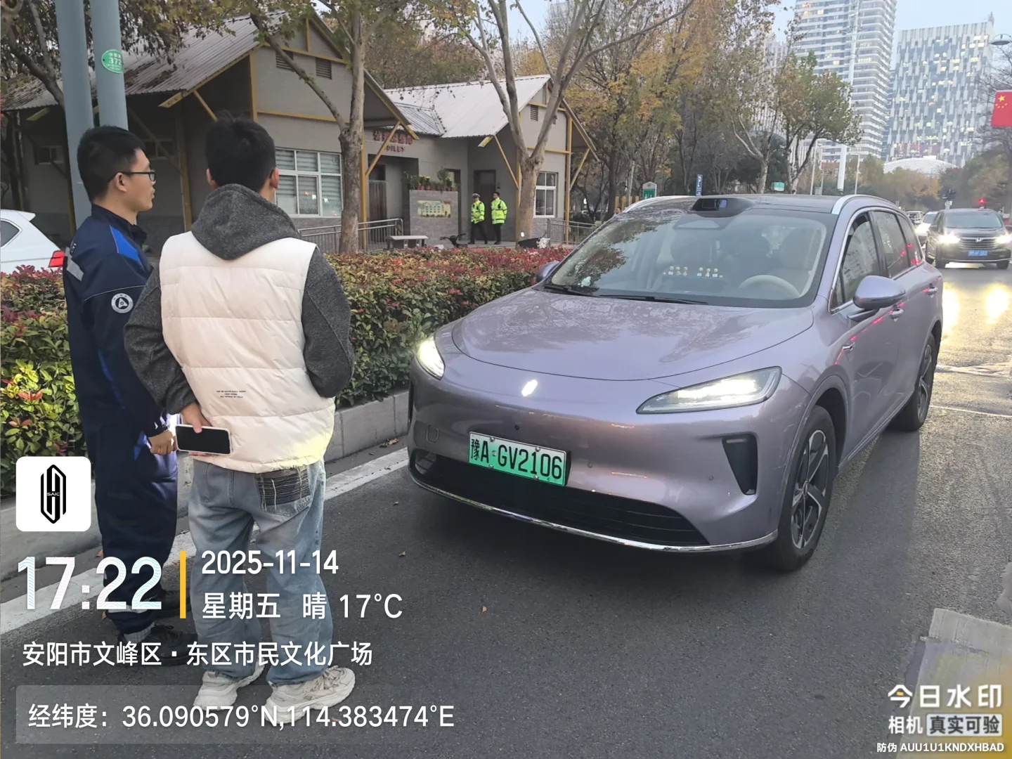 鸿蒙尚界上门服务：这波“马路救援”太靠