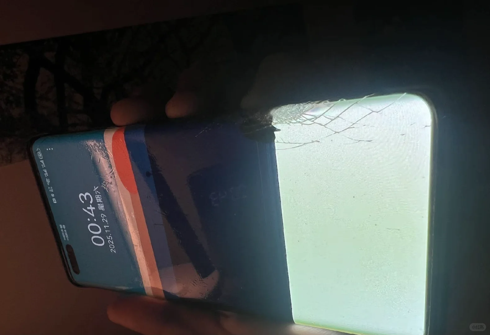 手机摔的真是时候🤢😫