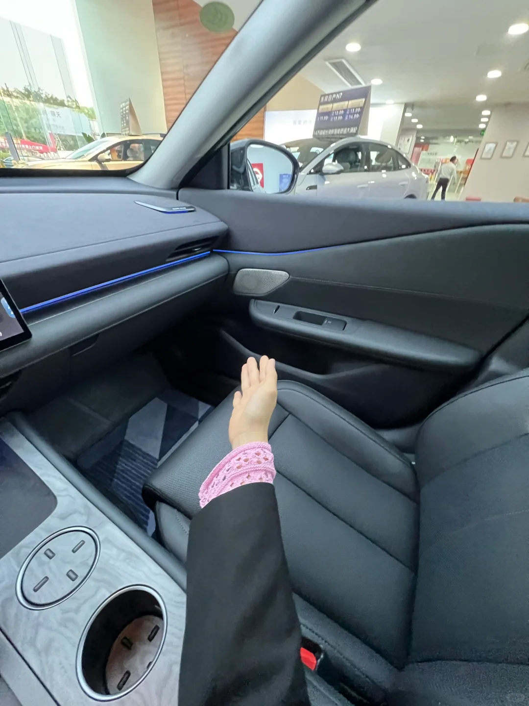 12.99万天籁鸿蒙版，内饰舒服到不想下车！