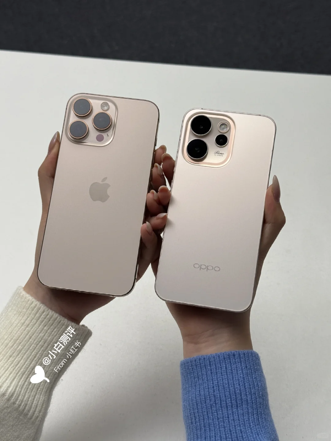 OPPOReno15Pro和iPhone沙漠金好像有点像？
