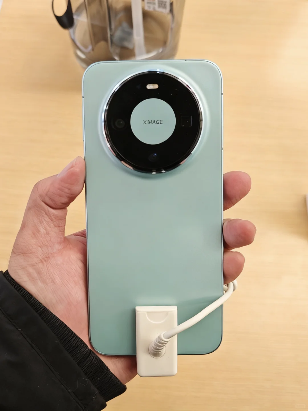 去掉华为Mate 80系列网友吐槽的星环