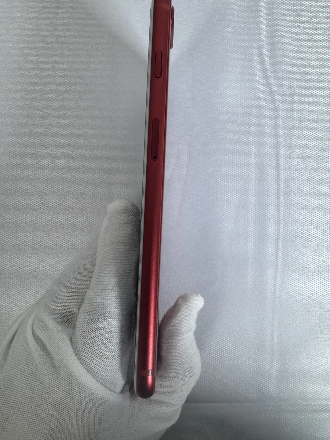 4. 苹果8P红色款｜学生党iOS刚需机闭眼冲🔥