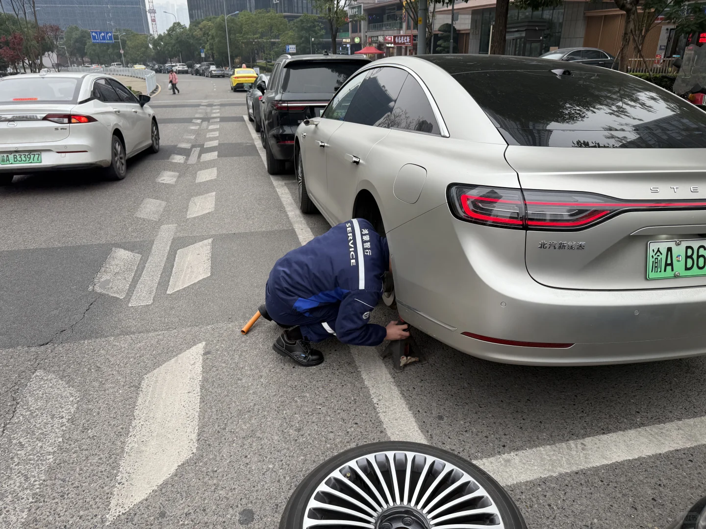 被鸿蒙智行的服务暖到了！