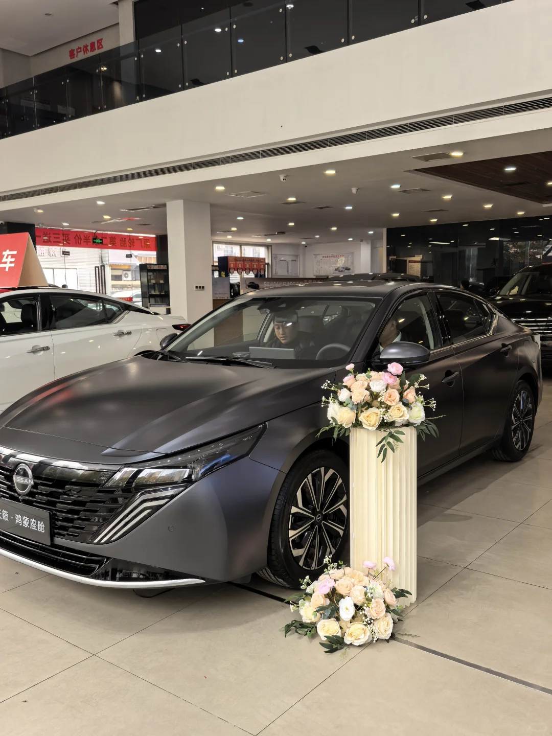 全新天籁鸿蒙座舱新车交付