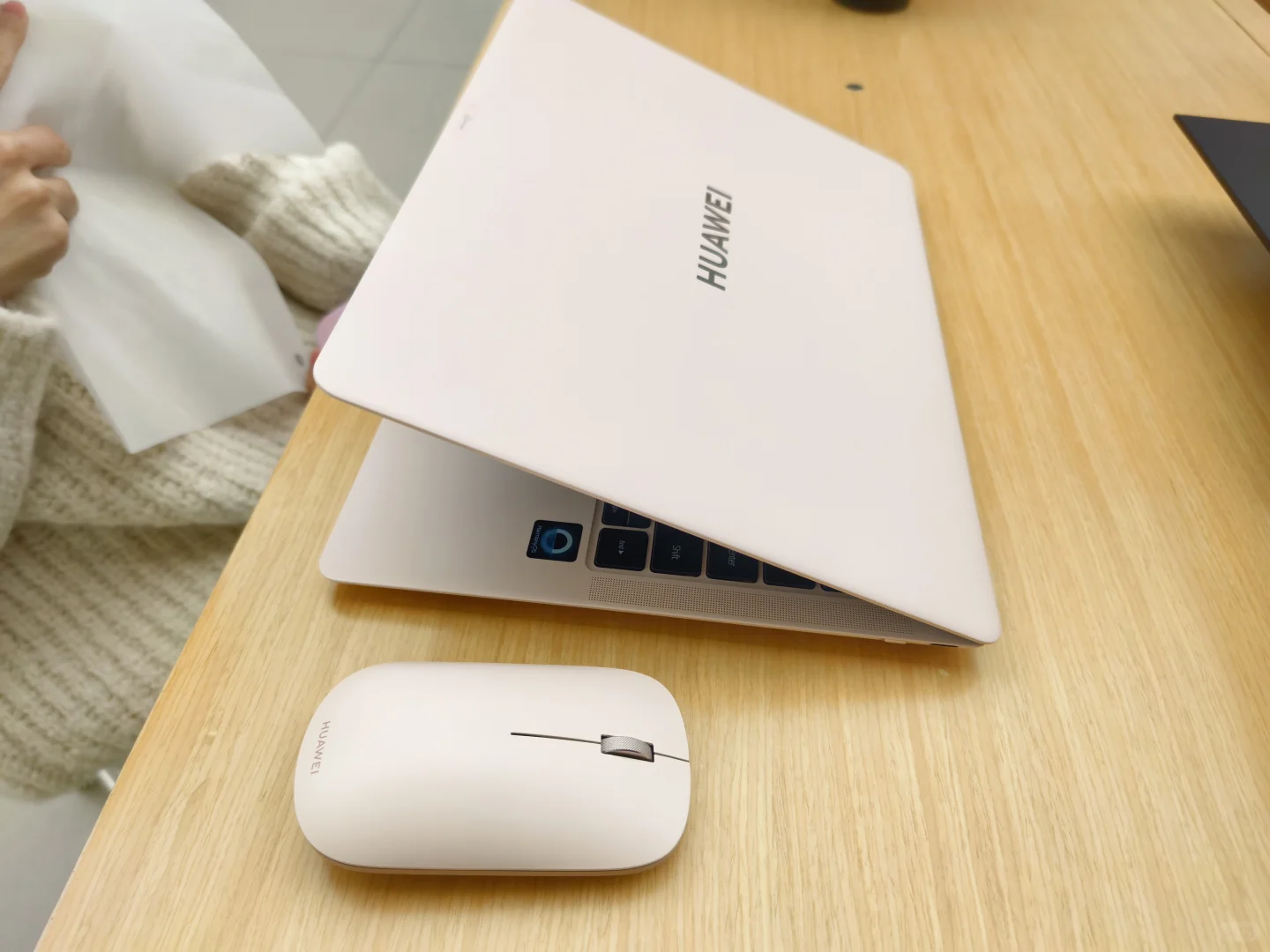 来来来一人说一句鸿蒙电脑的优/缺点