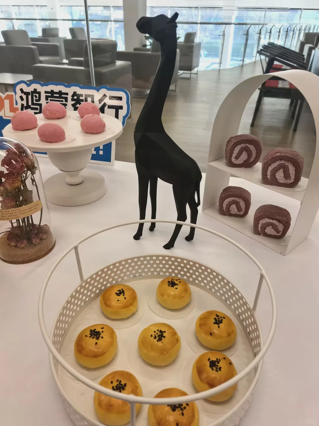 鸿蒙智行工业北路服务日