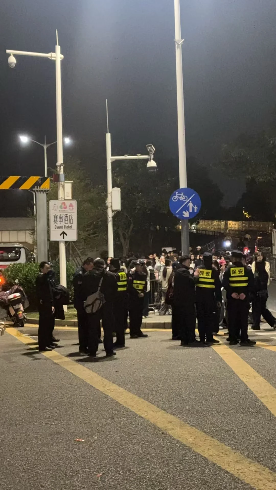 鸿蒙星光盛典，要拆了