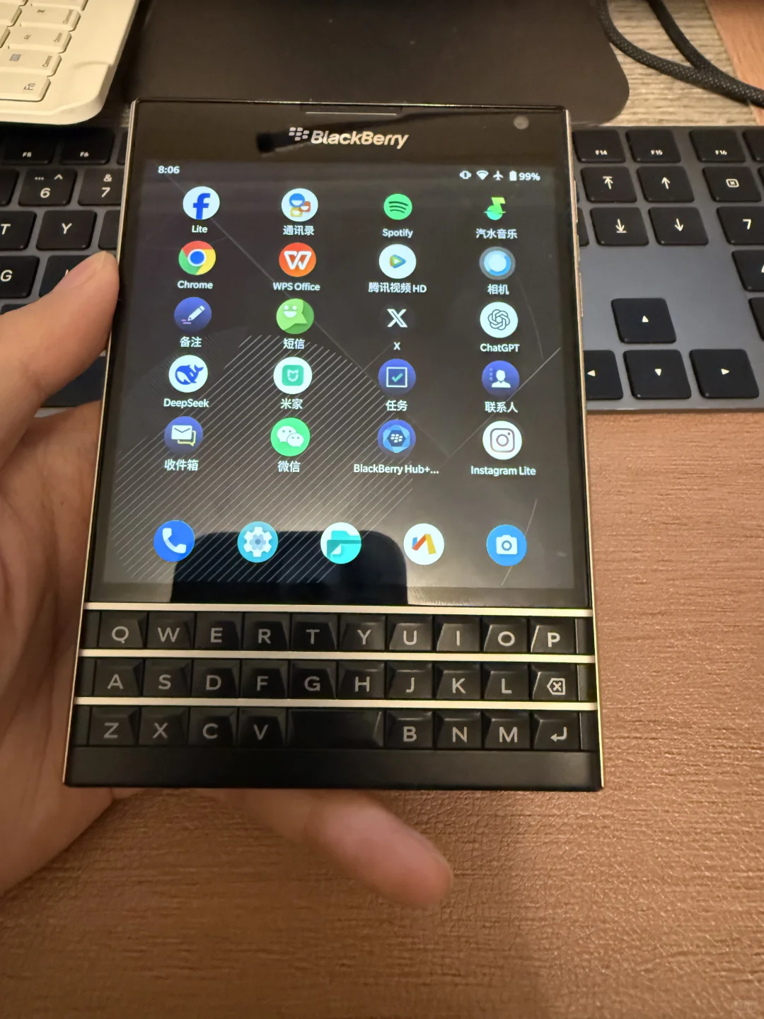 黑莓passport安卓11