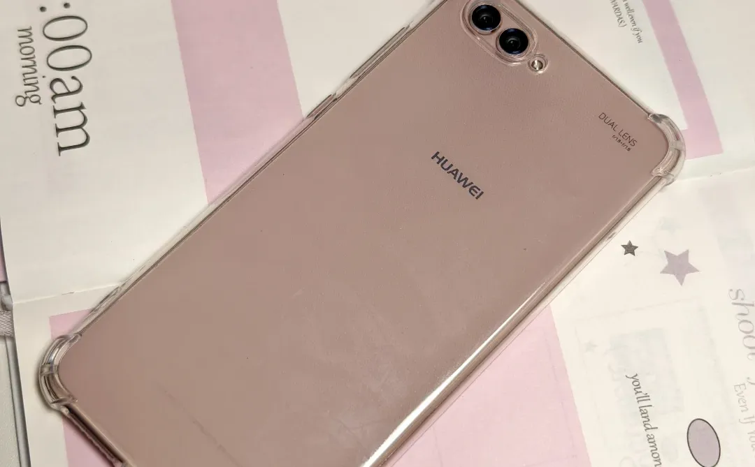 又入了一个古早手机🥰