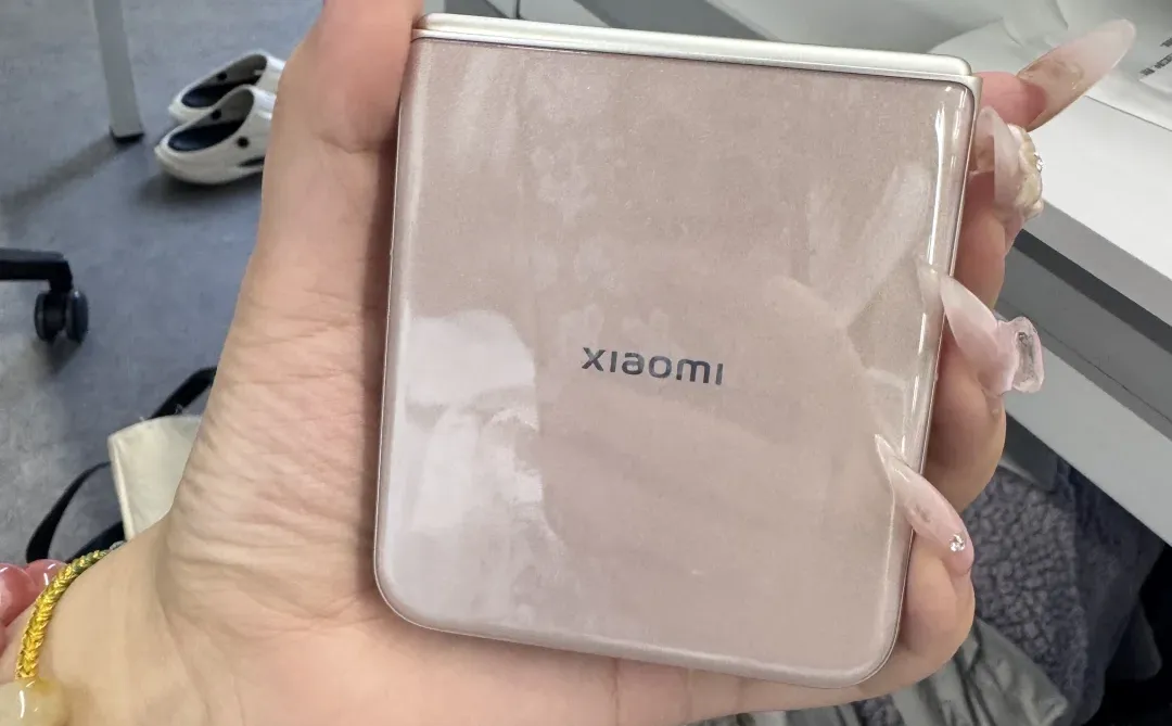 小米mix flip2 好喜欢好喜欢