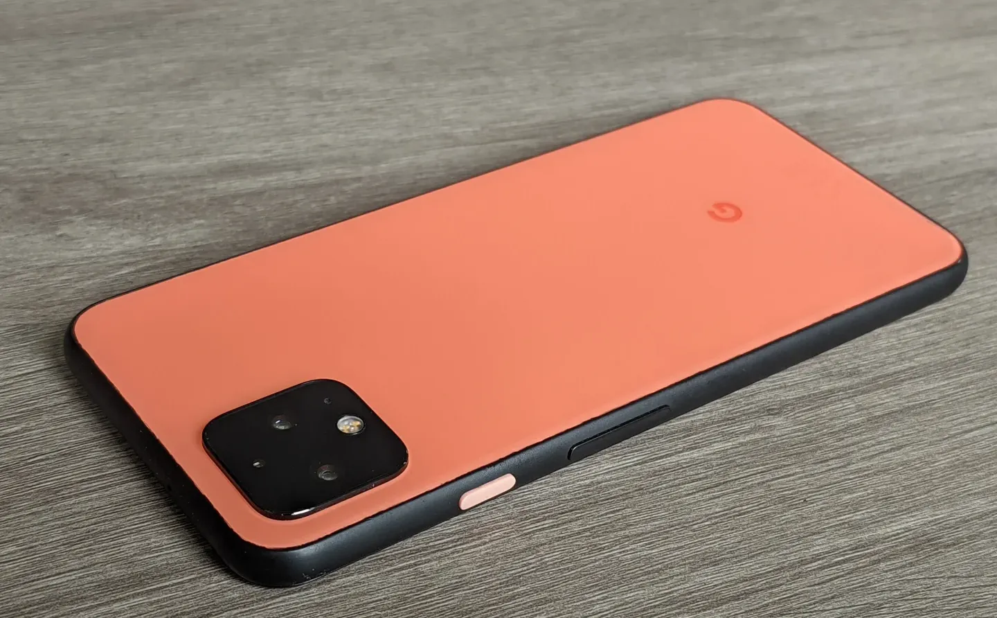 谁说安卓用久必卡？Pixel 原生安卓表示不服