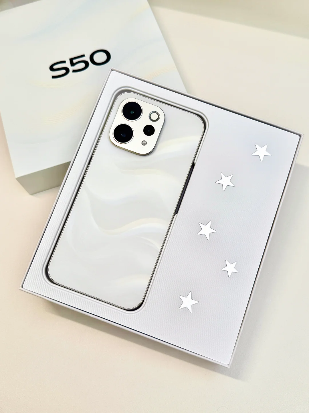 谁懂啊！被S50这个告白配色狠狠拿捏了…