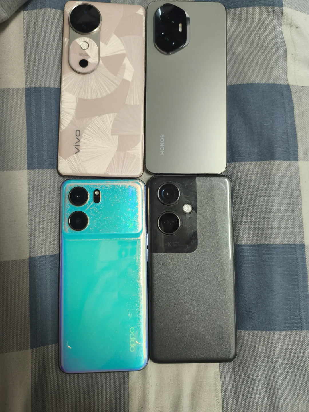 出一波备用机。