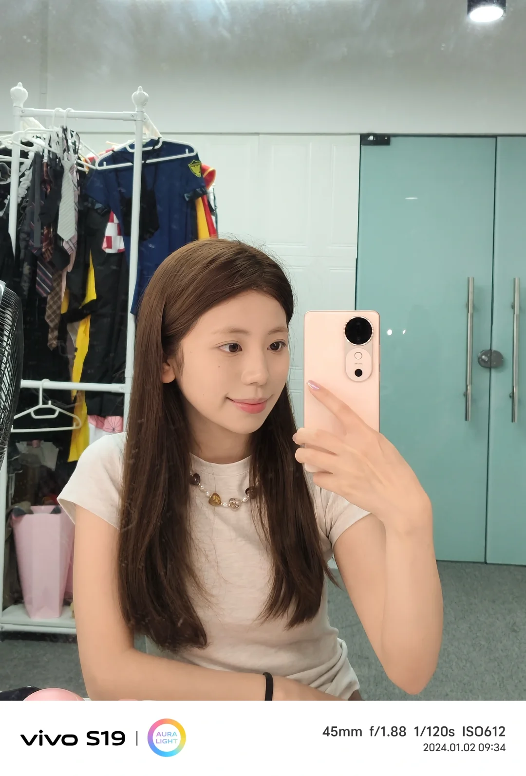 安卓🆚苹果｜对镜自拍，vivo赢了个大的…