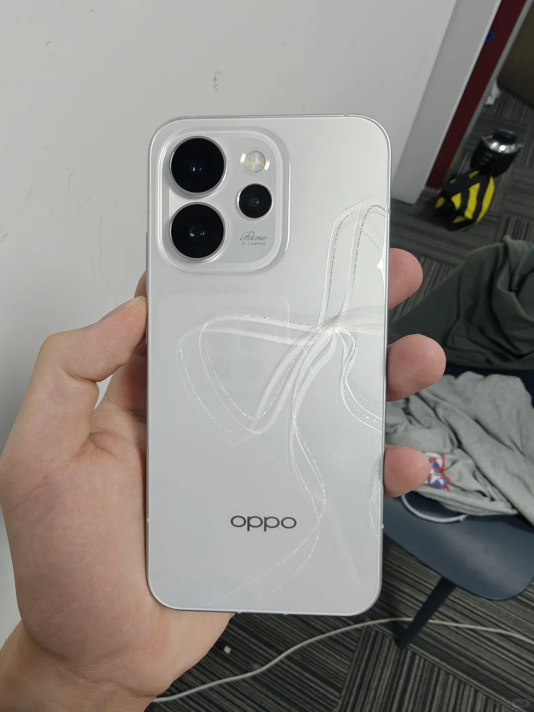 为什么有人觉得OPPOReno15不好看？