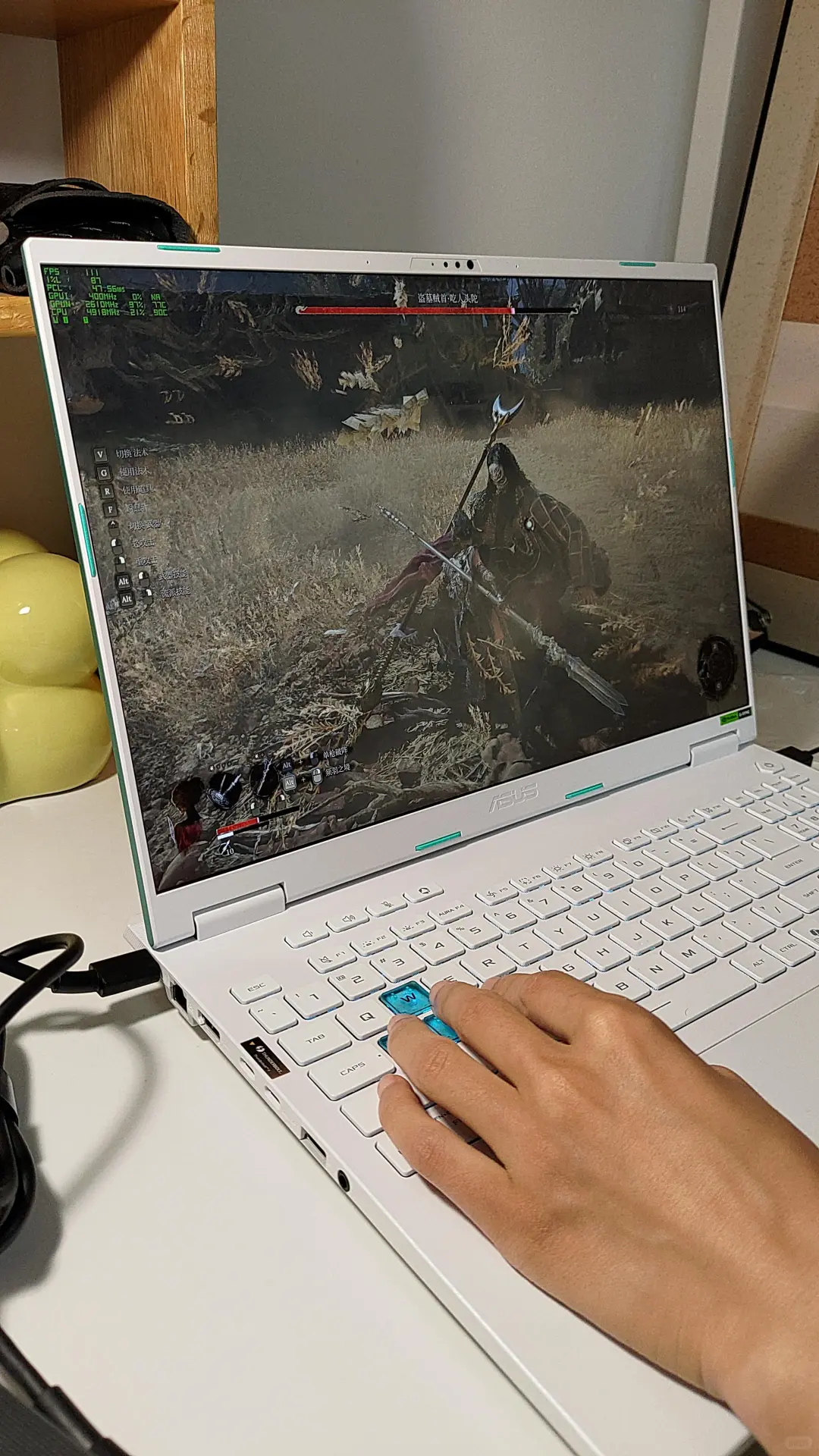 第二个大学生，天选6Pro玩上了，稳稳的