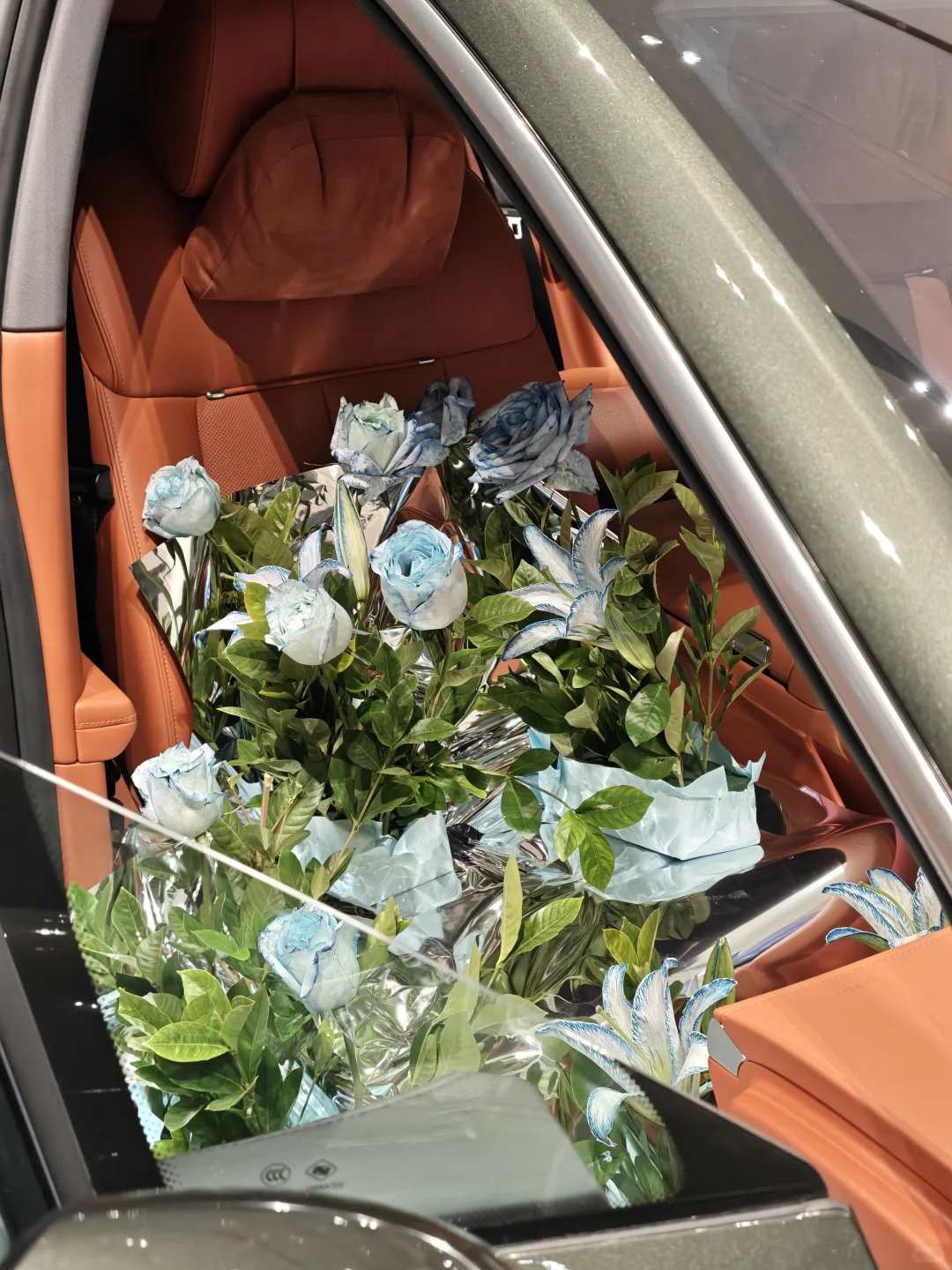 杭州！明天鸿蒙智行开业，喜欢热闹的来！