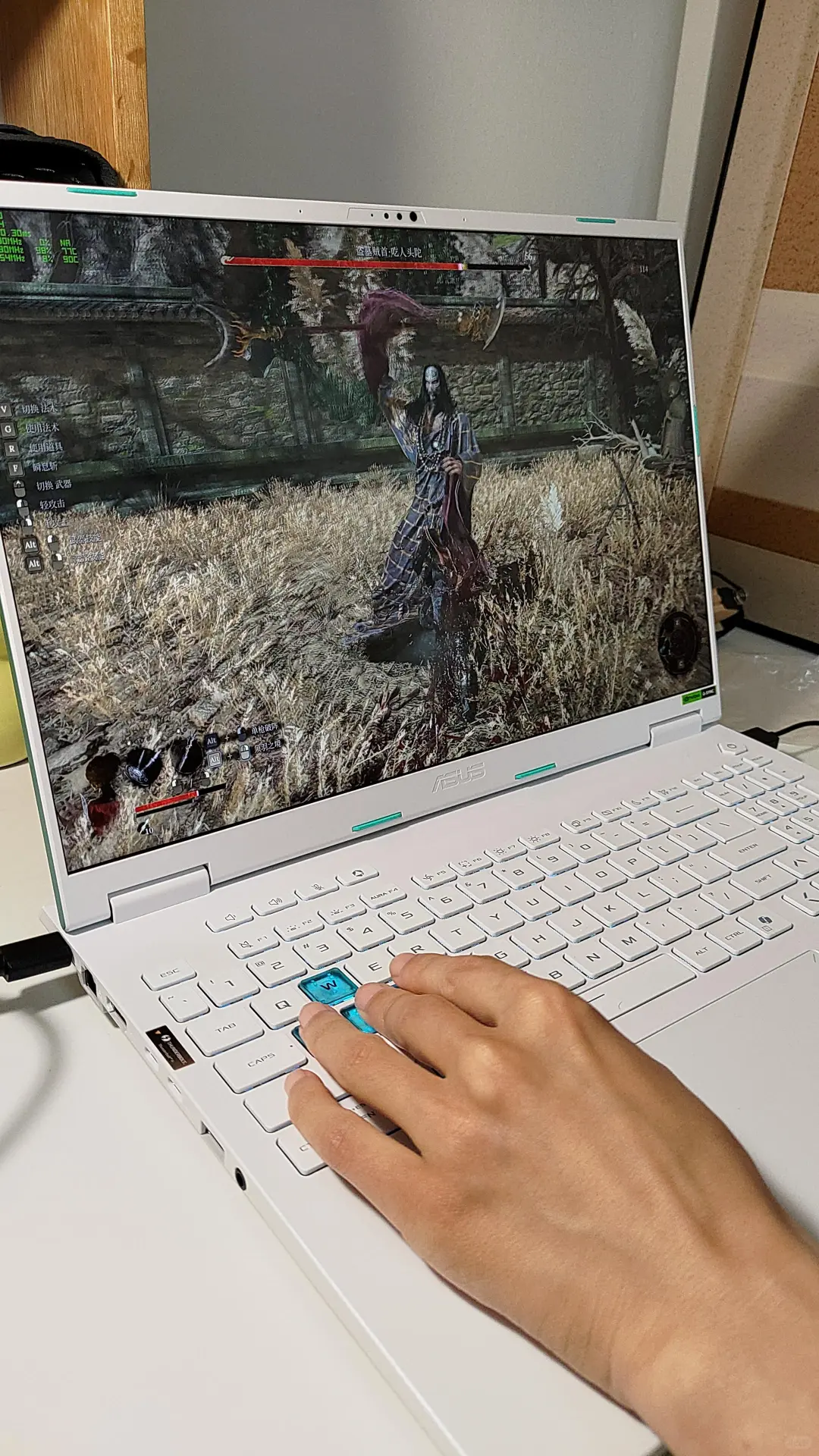 第二个大学生，天选6Pro玩上了，稳稳的