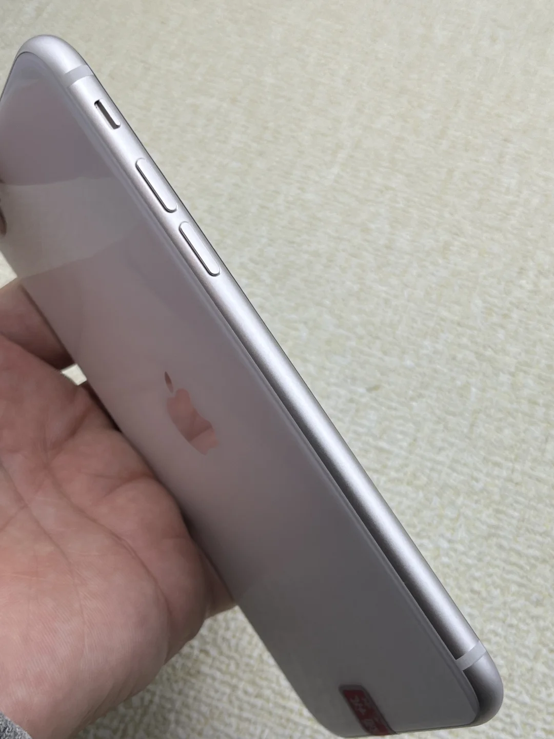 东芝屏ios15.4系统白色SE3 256G 美版无锁