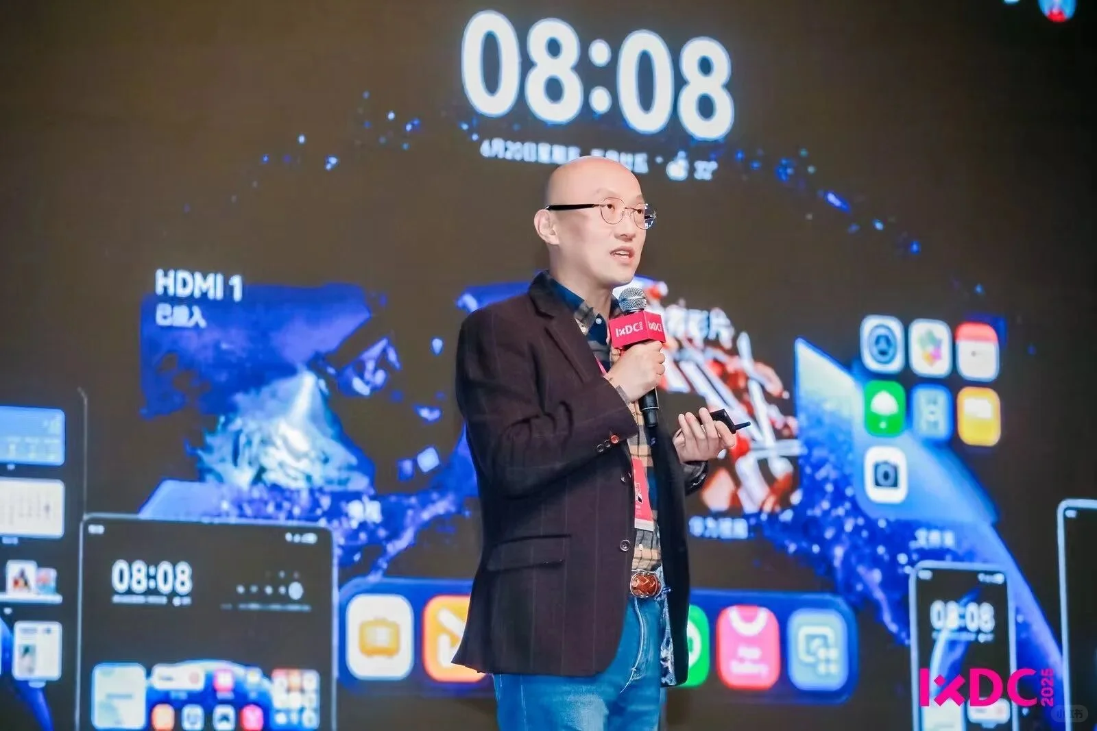 IXDC专访杨之言！鸿蒙OS的核心设计逻辑曝光