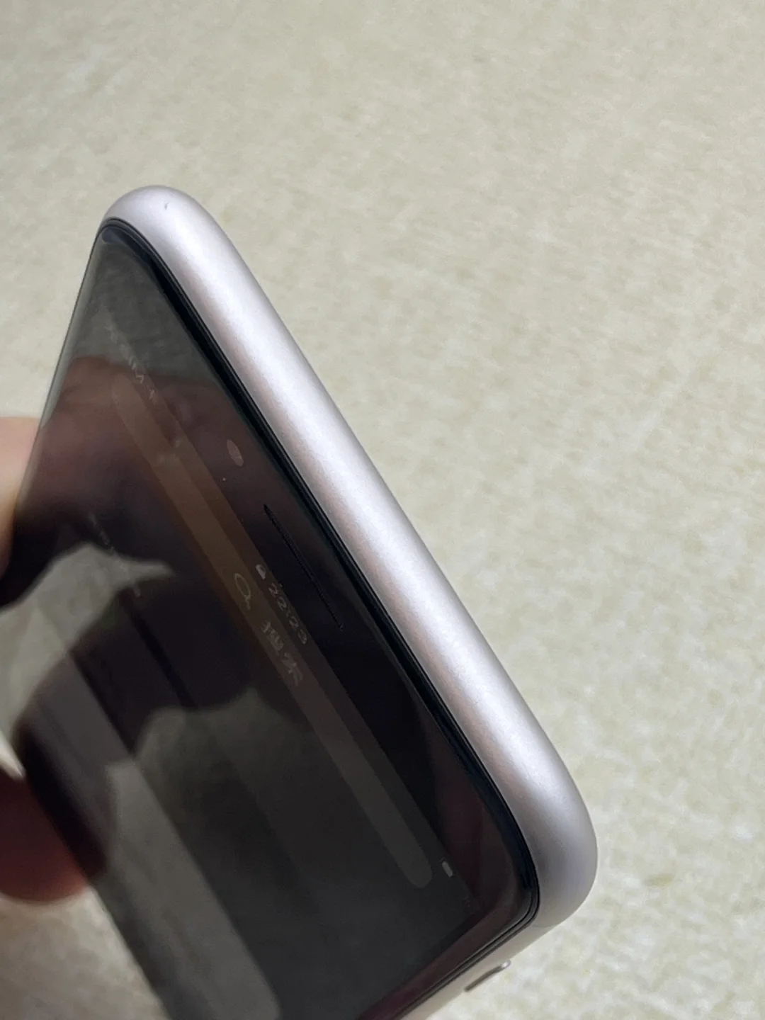 东芝屏ios15.4系统白色SE3 256G 美版无锁