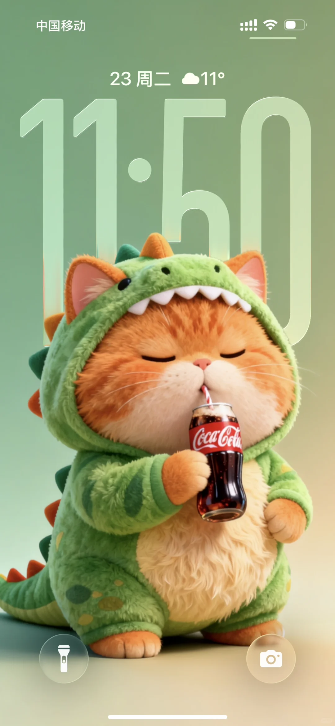 猫猫大王要喝可乐！iOS26 壁纸370