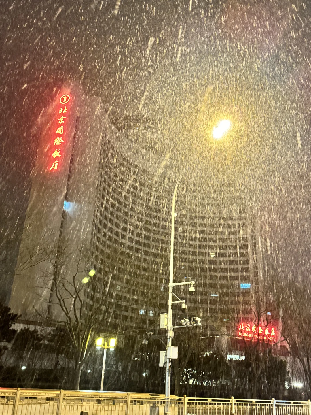 2025.12.23 ❄️凌晨突然暴雪❄️