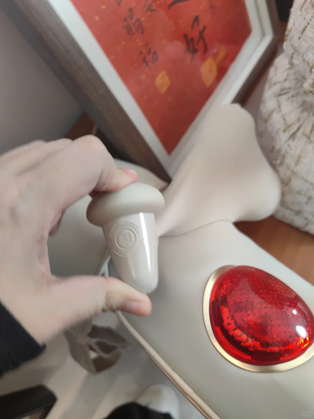 偷用男朋友送爸爸的按摩仪，发现惊喜！