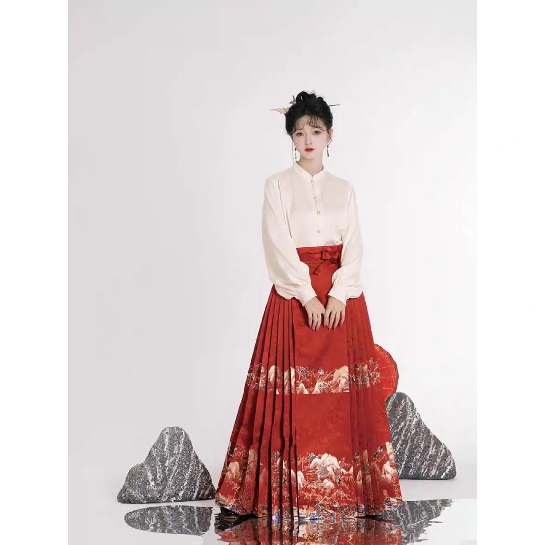 一套利用率很高的婚恋轻礼服