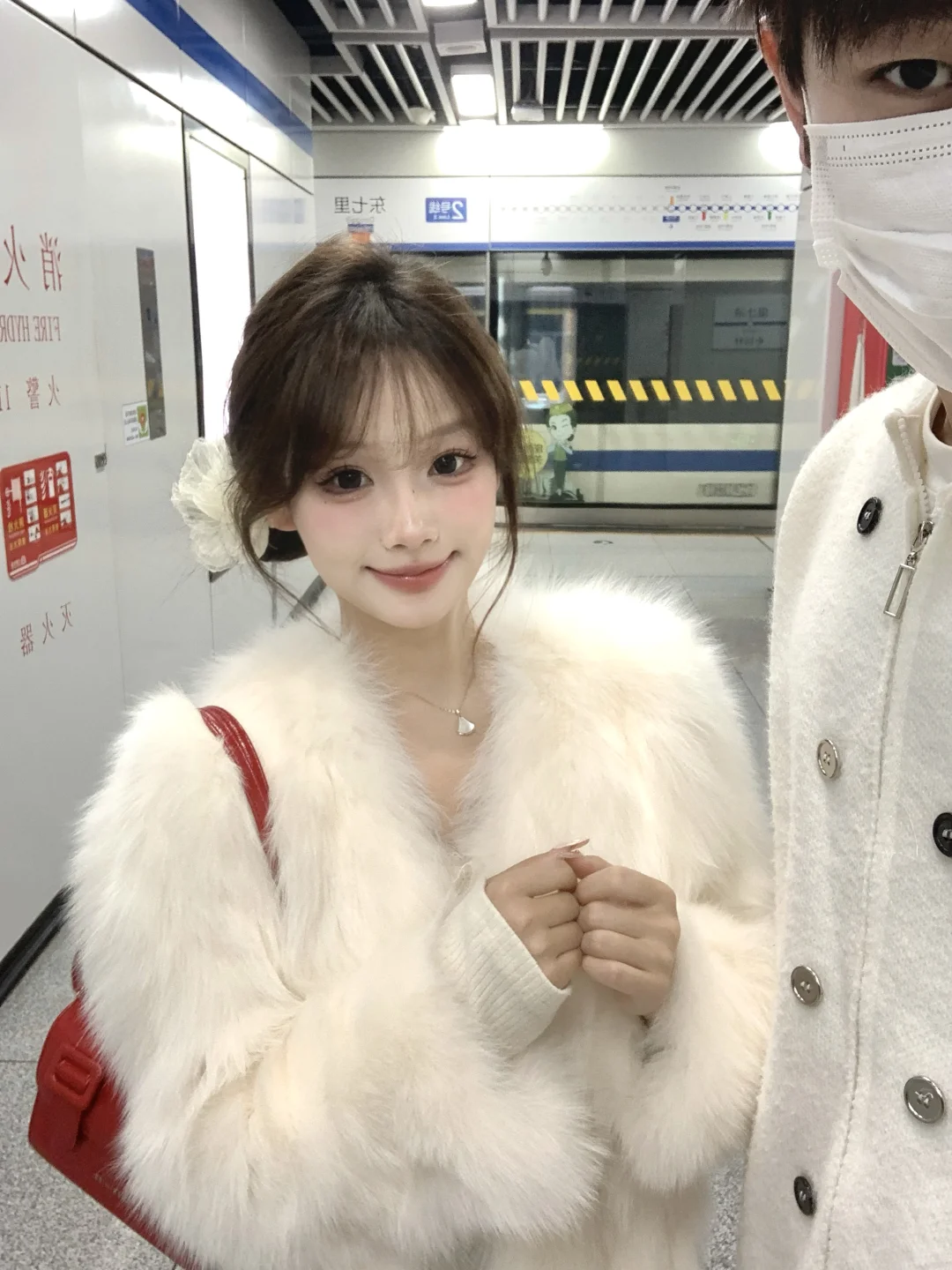 哇！！我女朋友今天真的好漂亮啊！！！