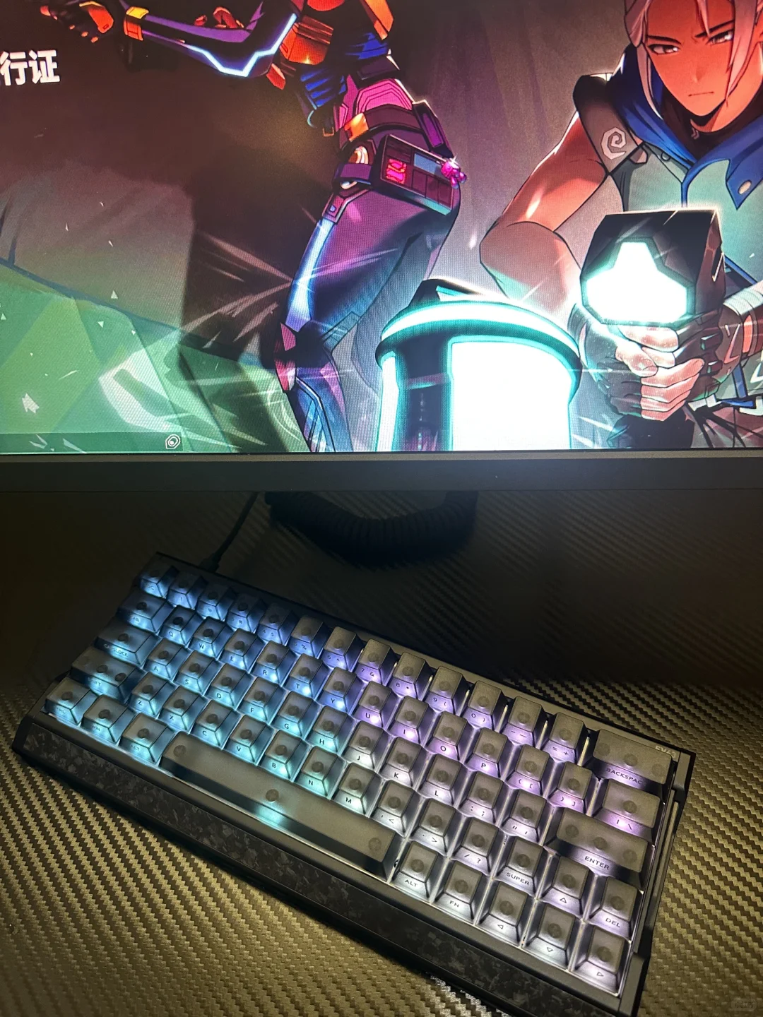 兄弟们，宣布一下我有女朋友！