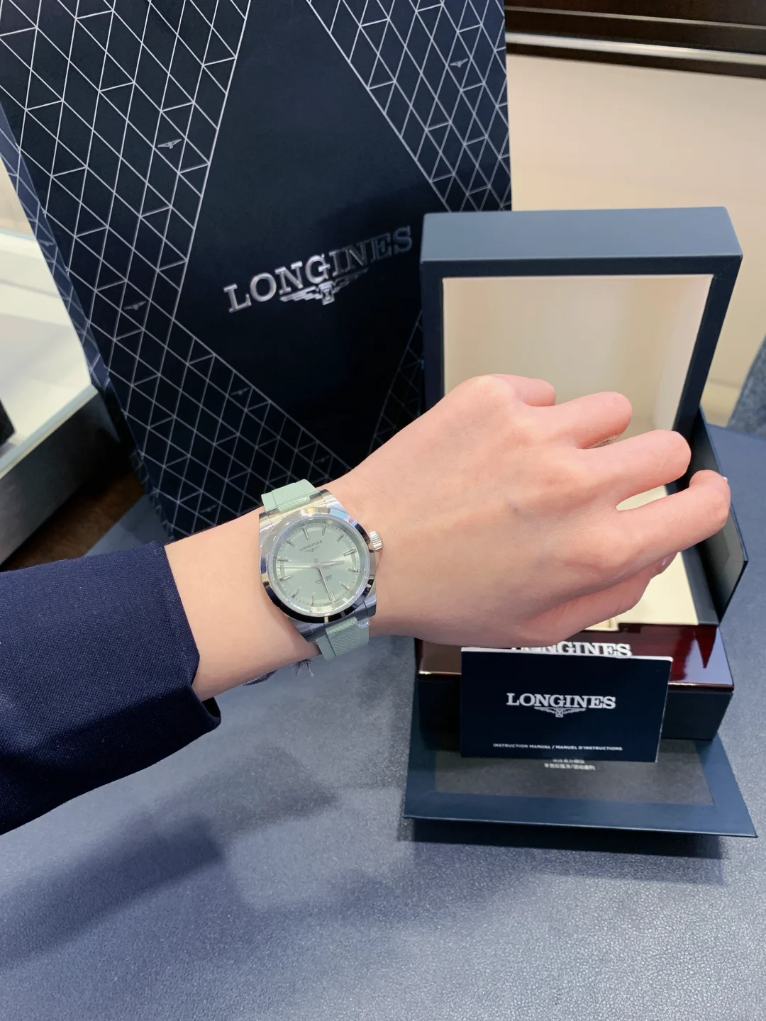 谁来劝劝我别给女朋友花米了