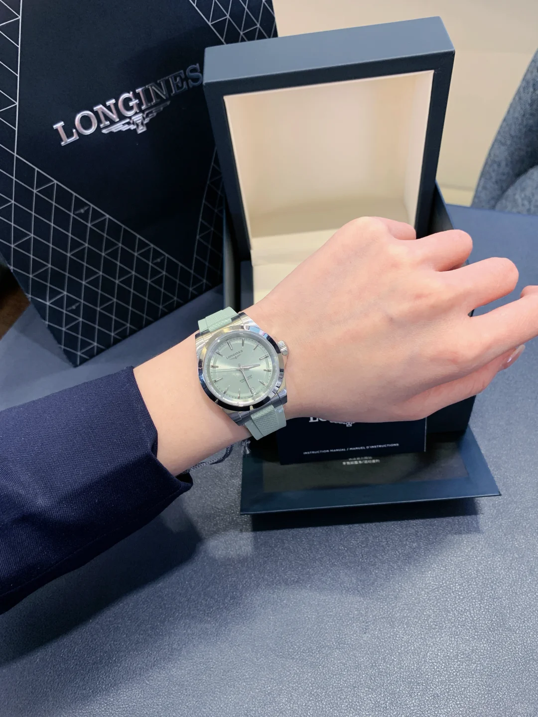 谁来劝劝我别给女朋友花米了