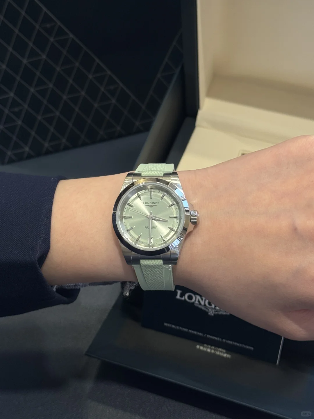 谁来劝劝我别给女朋友花米了