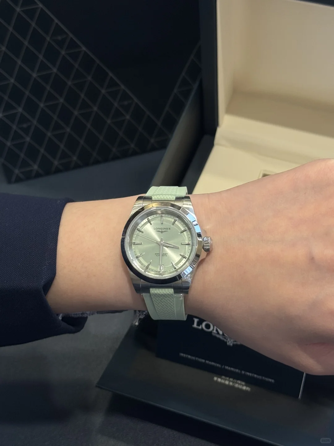 谁来劝劝我别给女朋友花米了