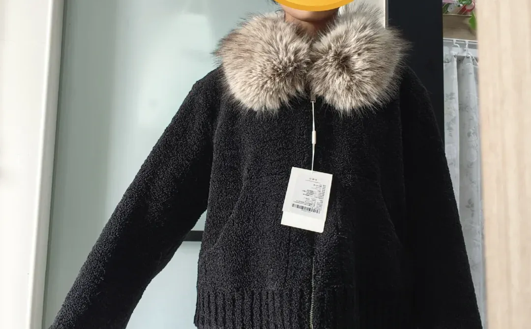 女朋友穿的很丑，但是非要买怎么办