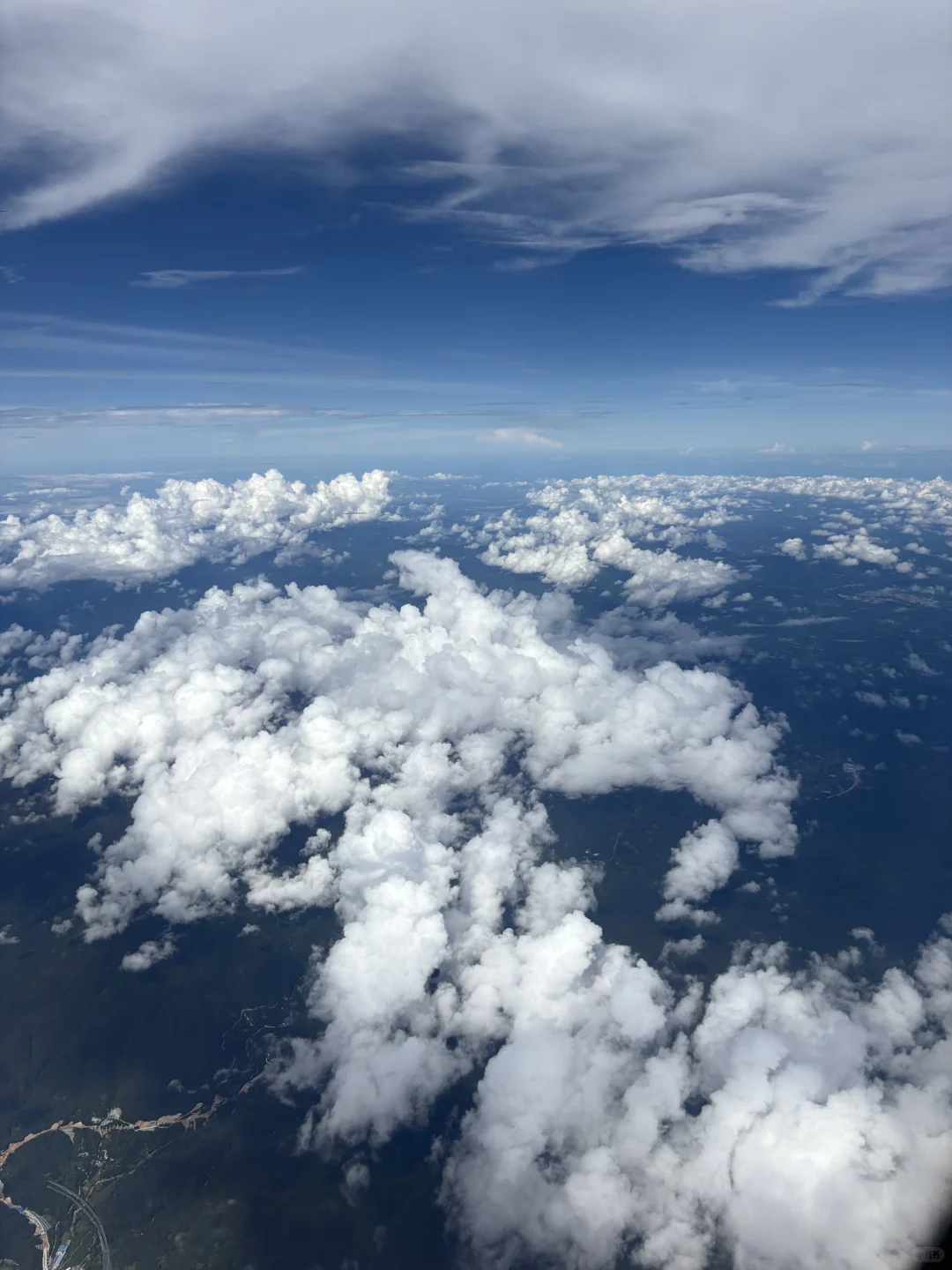 婚恋中:弱关系的社交潜在风险